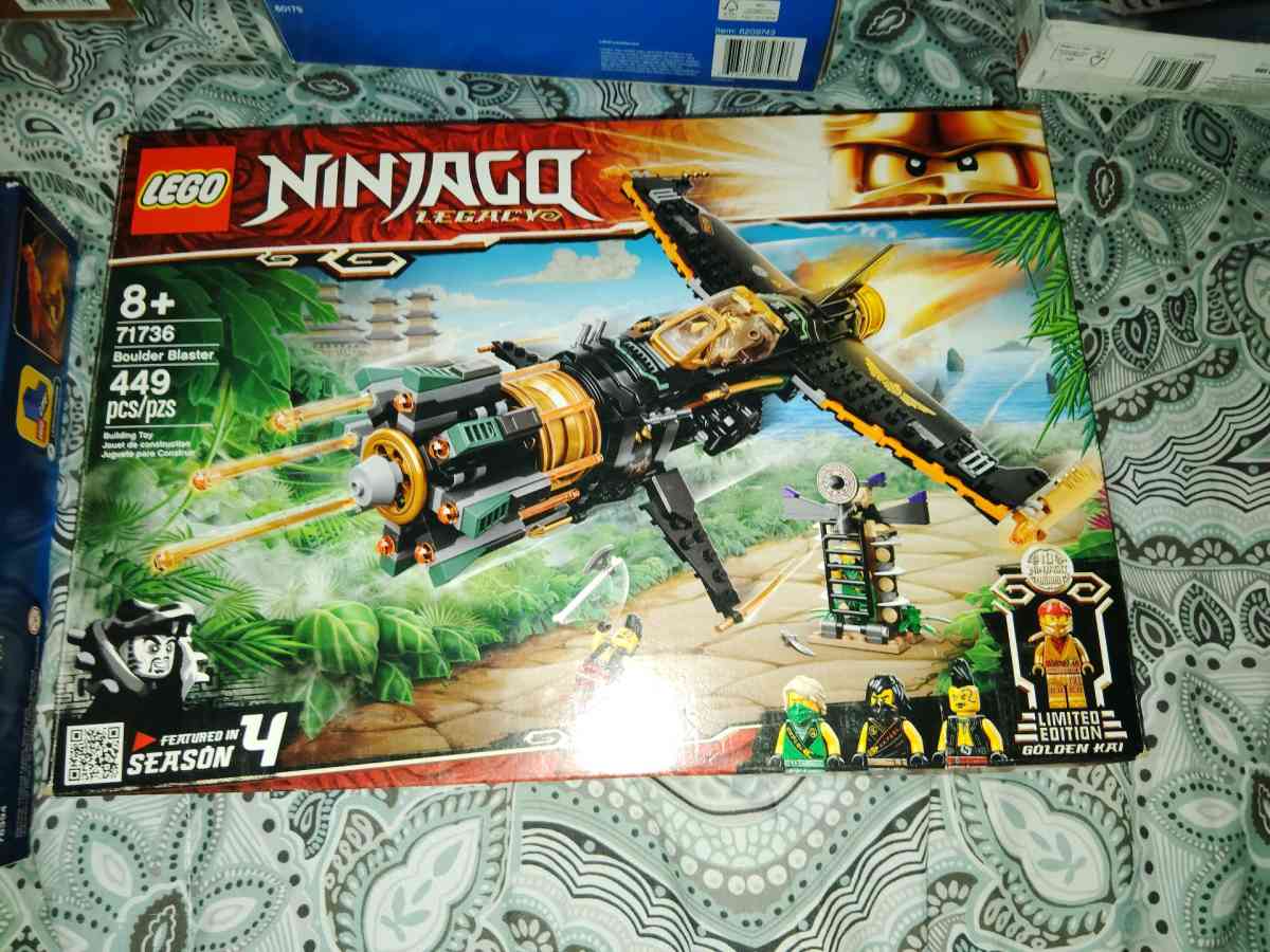 Lego set bundle all retired Lego sets - Franklin, Indiana - FleaMarketBay