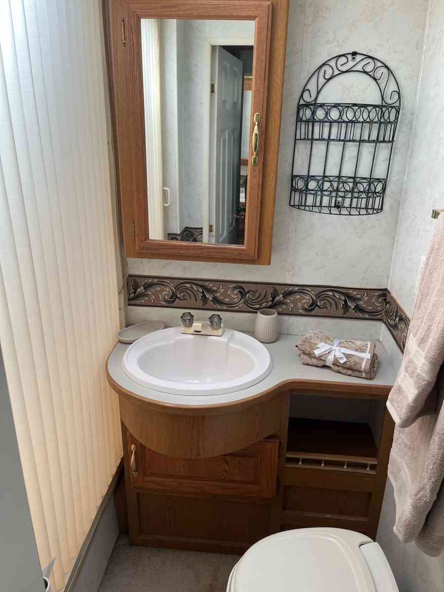 1999 four wins  Low mileage - San Diego, California - FleaMarketBay