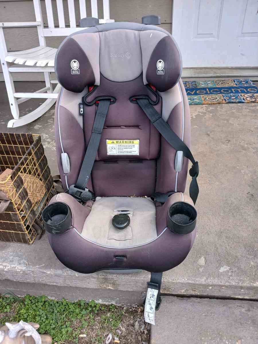 car seat - Glasgow, Kentucky - FleaMarketBay