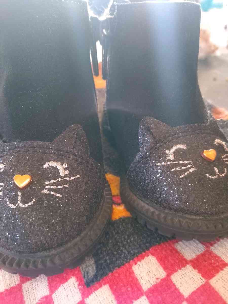 baby girl shoe size 2