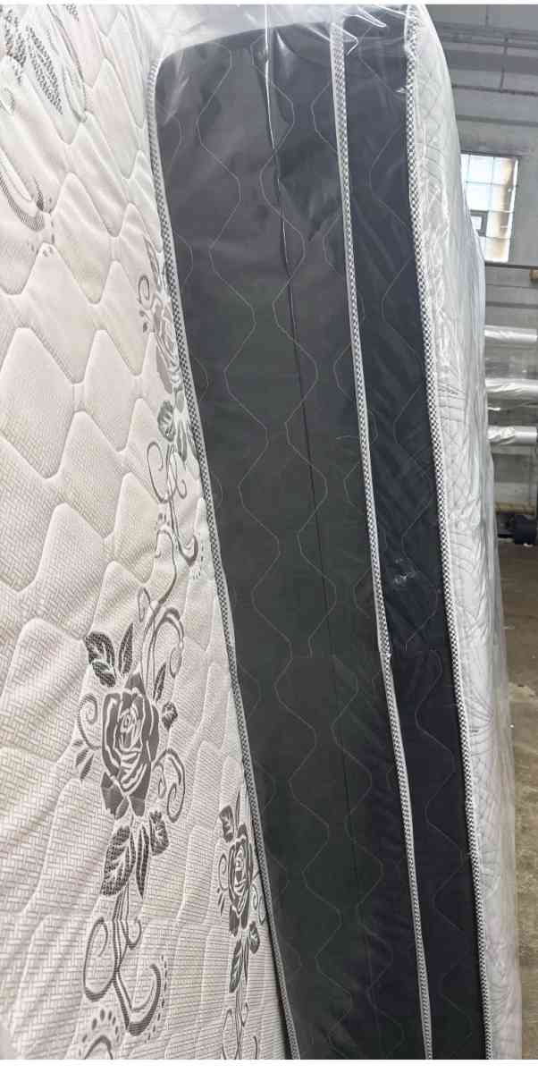 cheap matress - Chicago, Illinois - FleaMarketBay