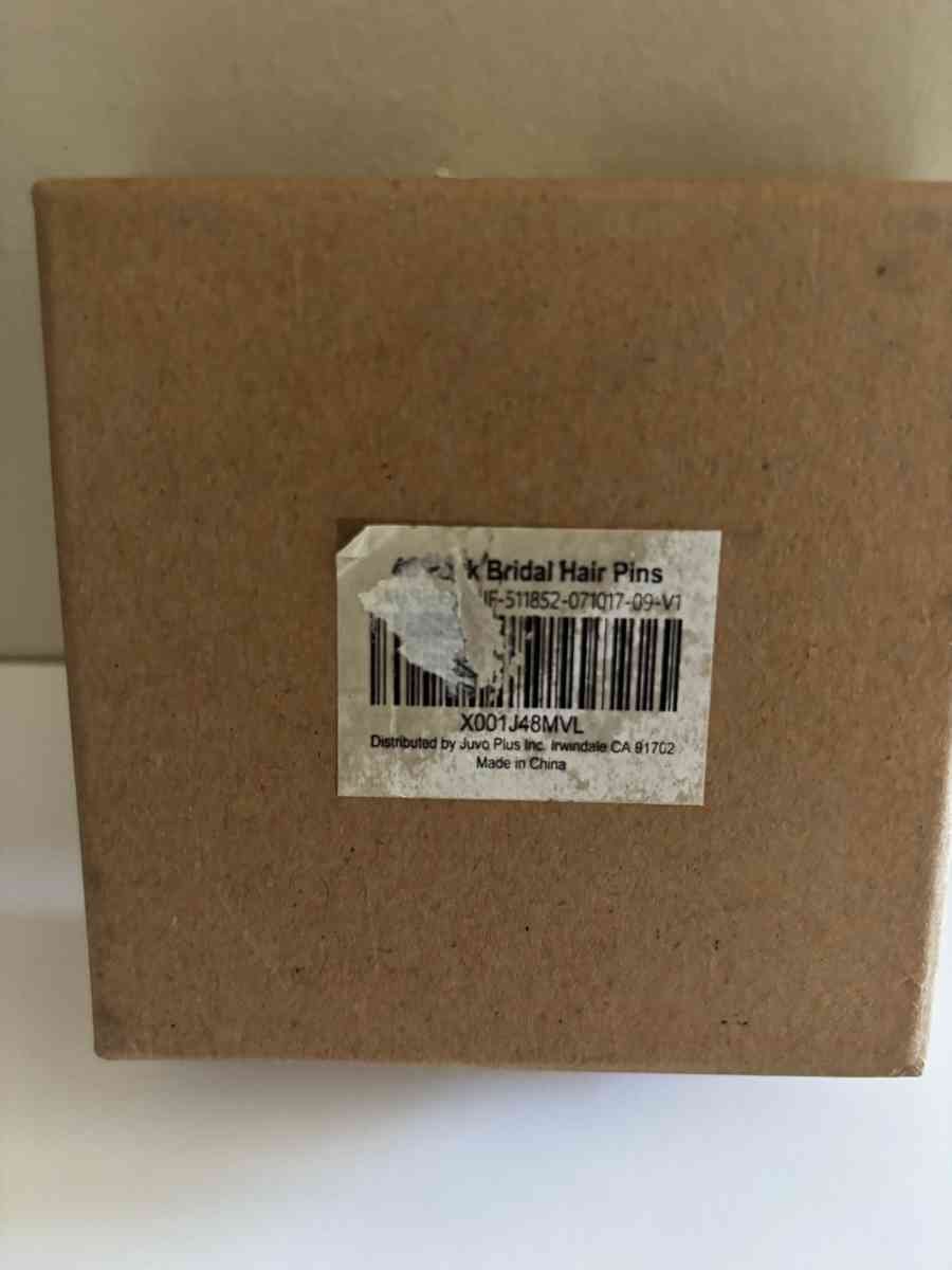 David bridal pearl and rhinestone hair pins - Cameron, Texas - FleaMarketBay