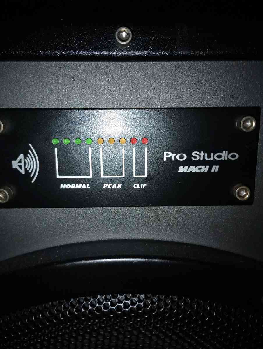 LARGE speaker - Harrisburg, Pennsylvania - FleaMarketBay