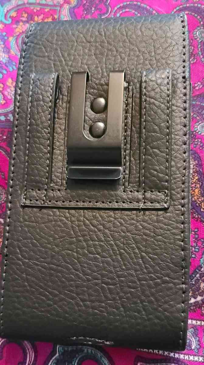 Phone holster - West Jefferson, Ohio - FleaMarketBay