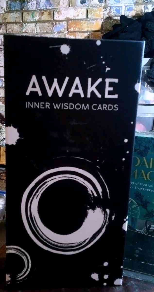 Awake Inner Wisdom Cards w Guidebook Quartz - Walton, Kentucky - FleaMarketBay