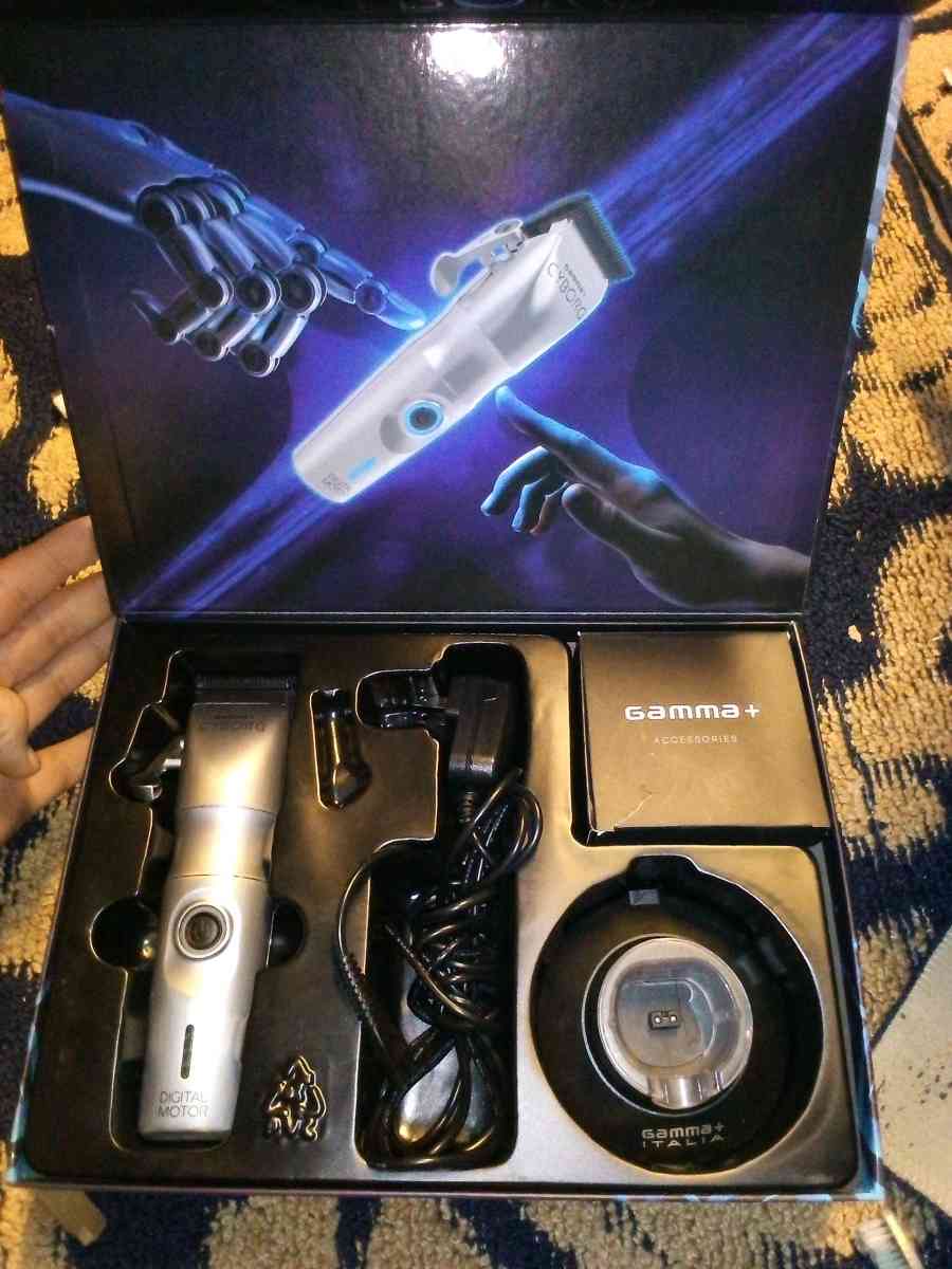 gamma cyborg barber clippers - Cleveland, Ohio - FleaMarketBay