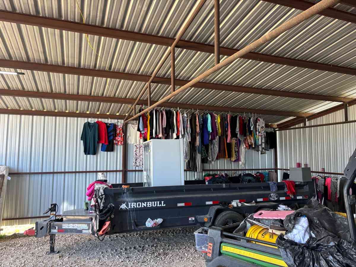 we have every size up to 2xl - Cameron, Texas - FleaMarketBay