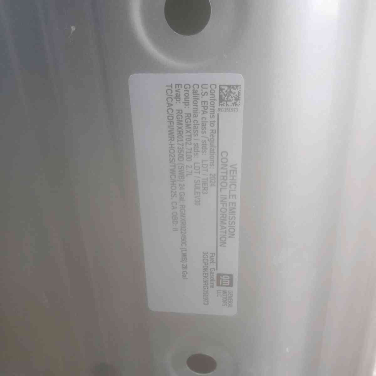 2024 Chevy turbo Max Hood one small dent - Saginaw, Michigan - FleaMarketBay