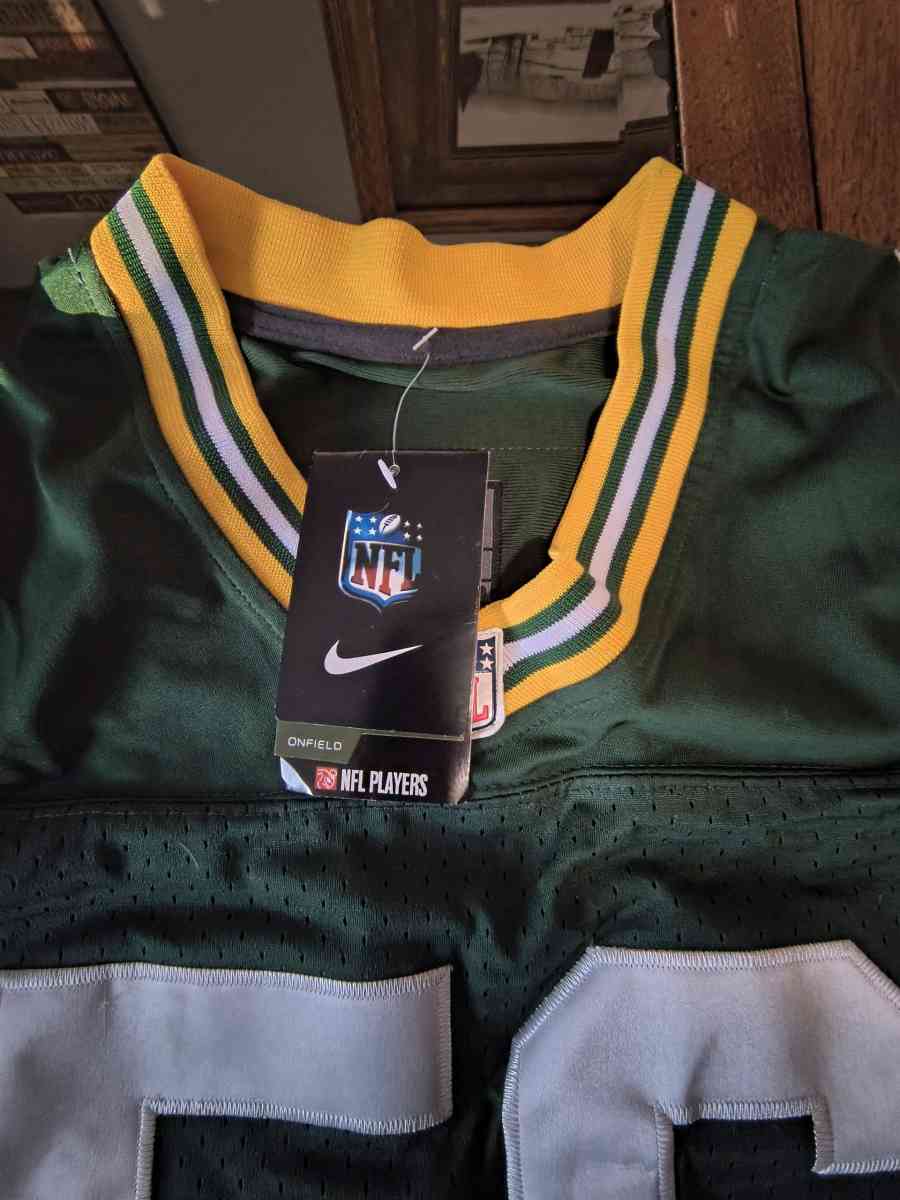 Julius Peppers Unsigned Green Bay NWT Football Jersey Size 4 - Green Bay, Wisconsin - FleaMarketBay