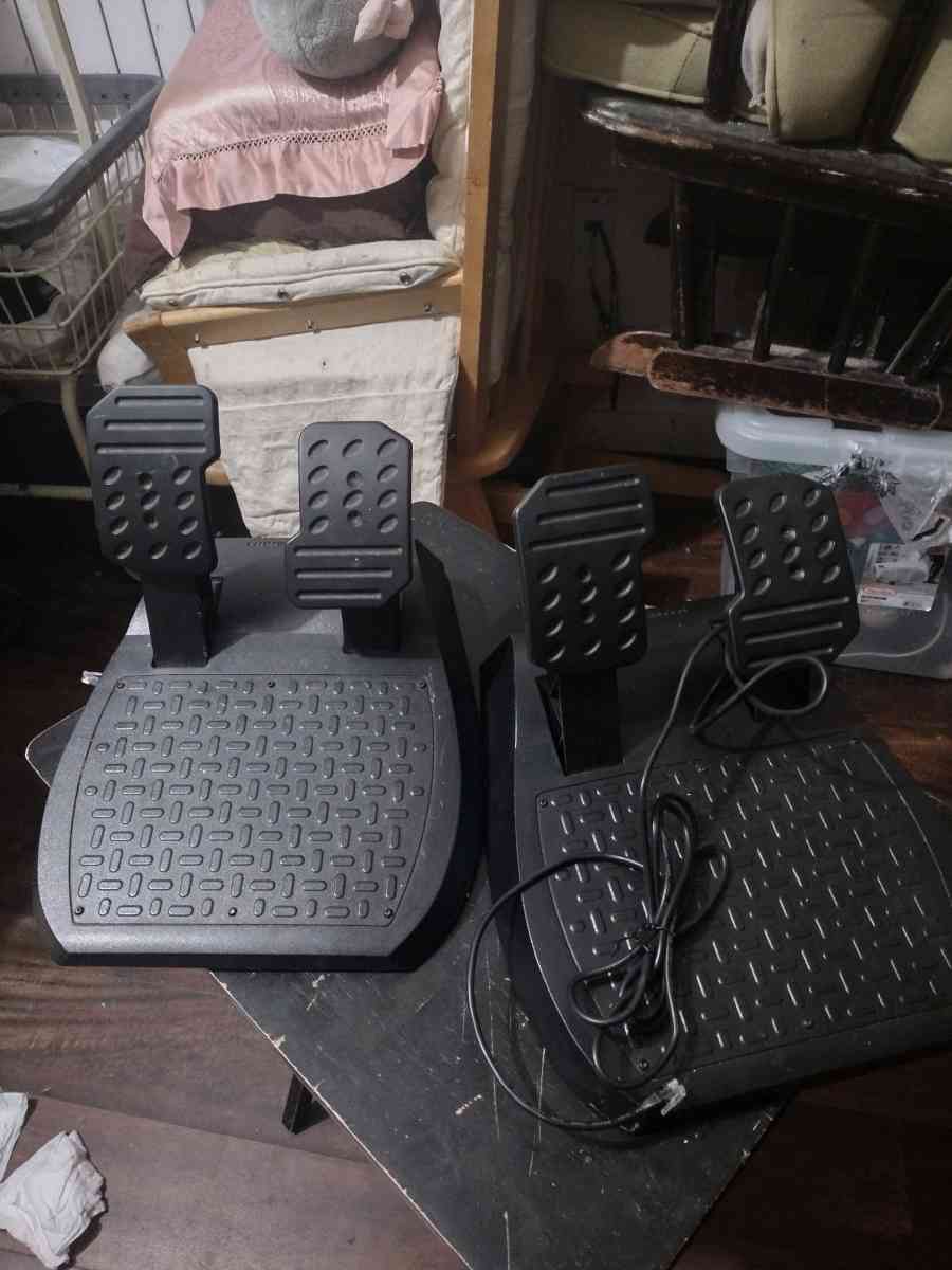 toy game - Essex, California - FleaMarketBay