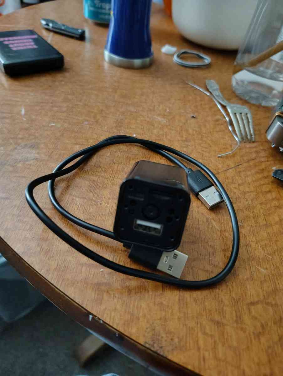 a spy cam charger