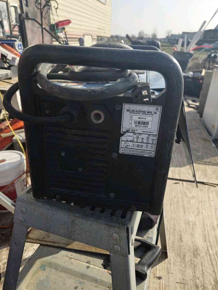 millermatic 141 - Justin, Texas