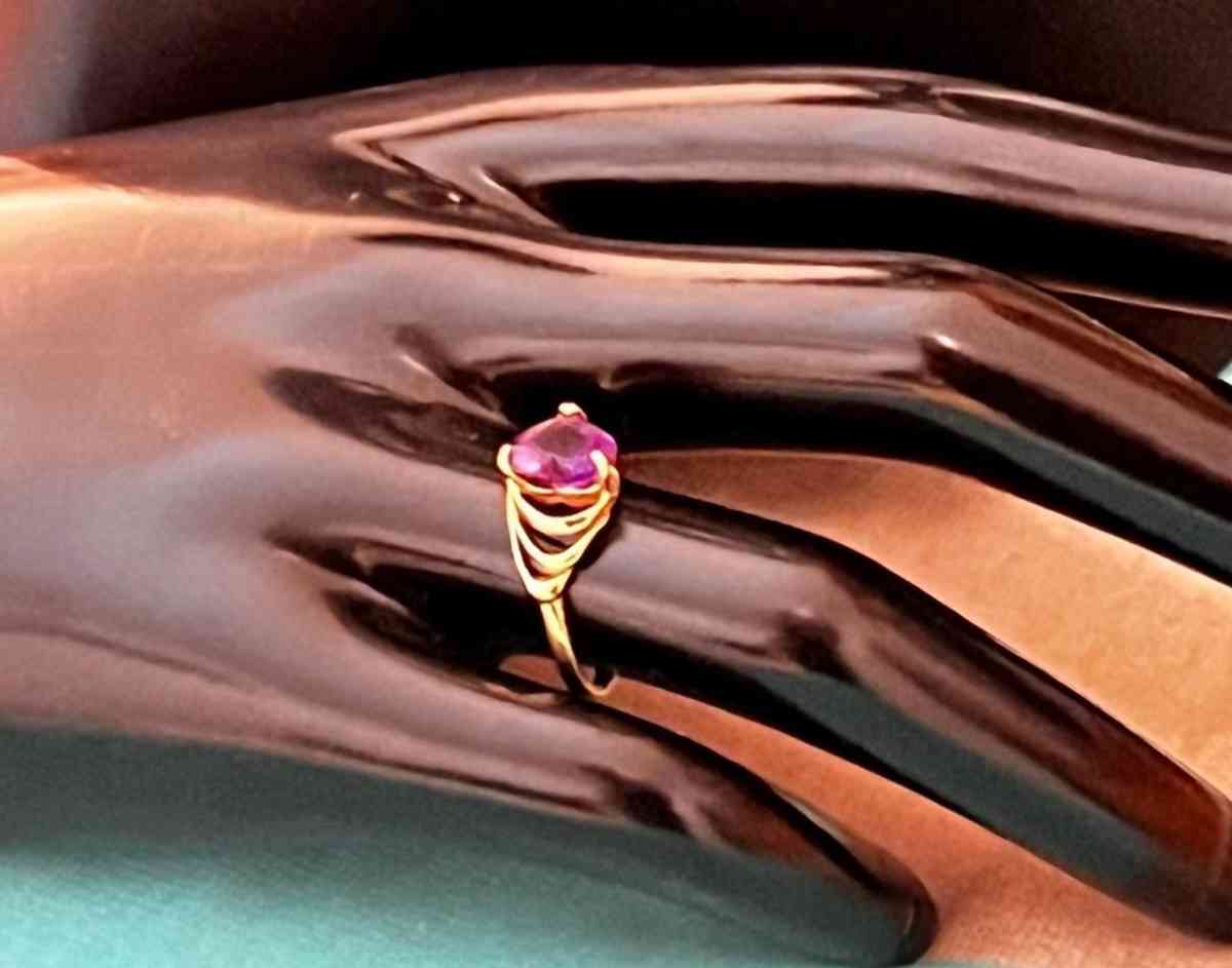 14K Gold Amethyst Heart Ring - Phelan, California - FleaMarketBay
