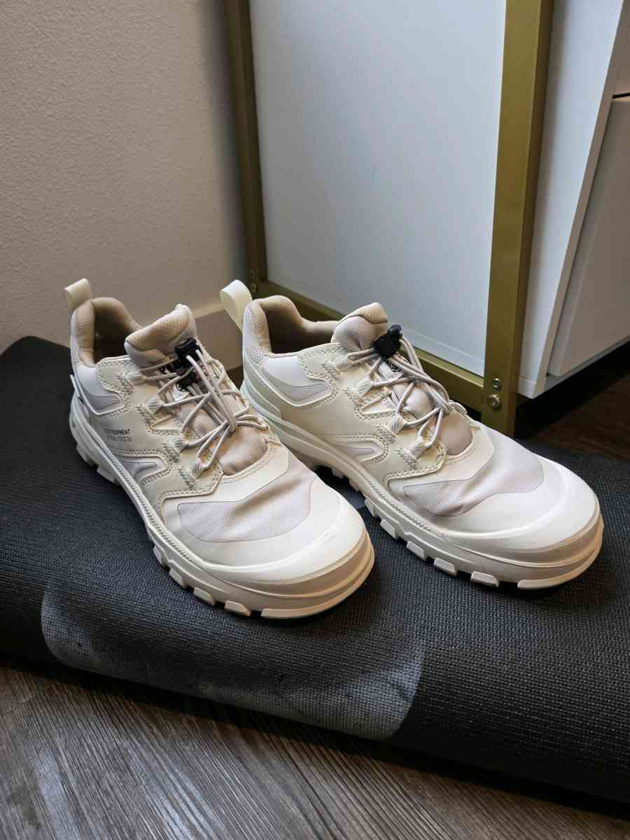 Palladium Boots Sneakers - Tacoma, Washington