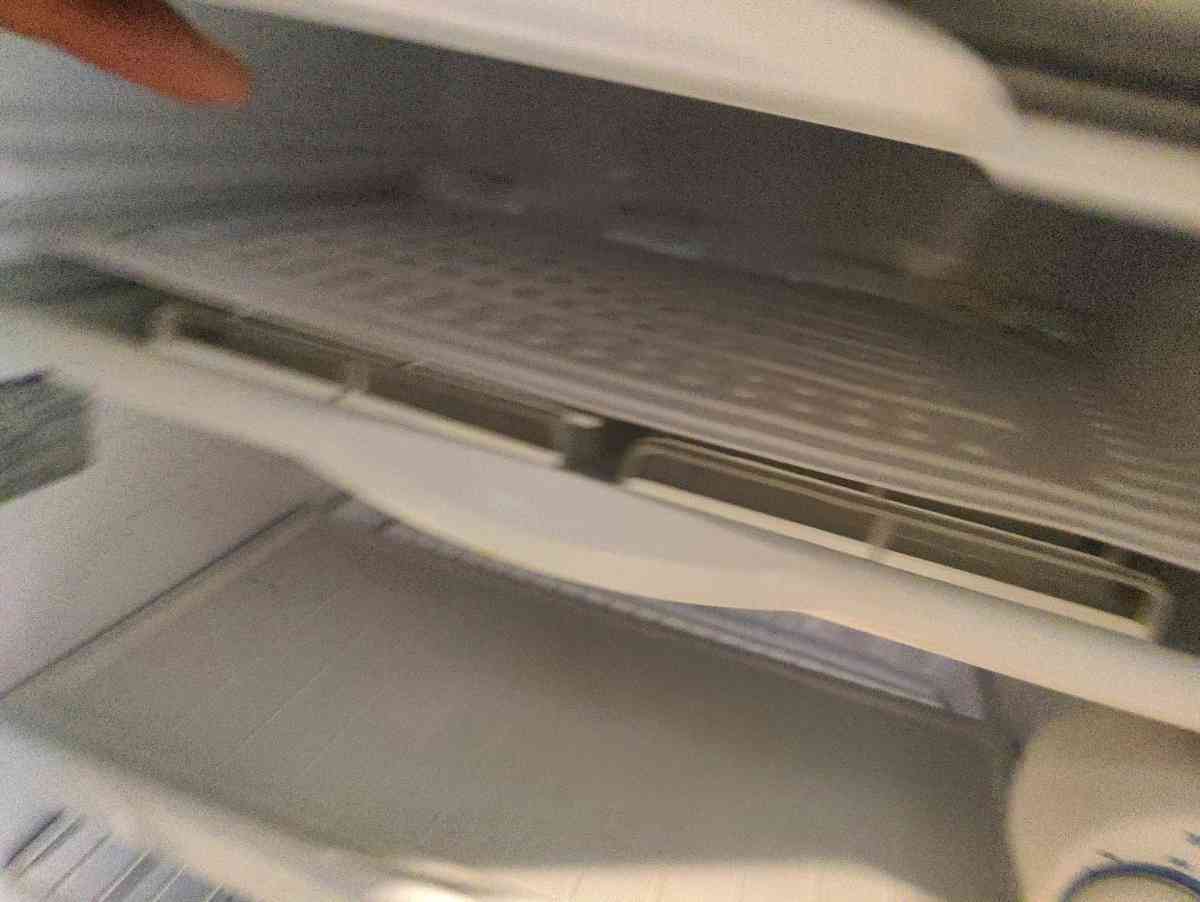 mini refrigerator - Flat Rock, North Carolina