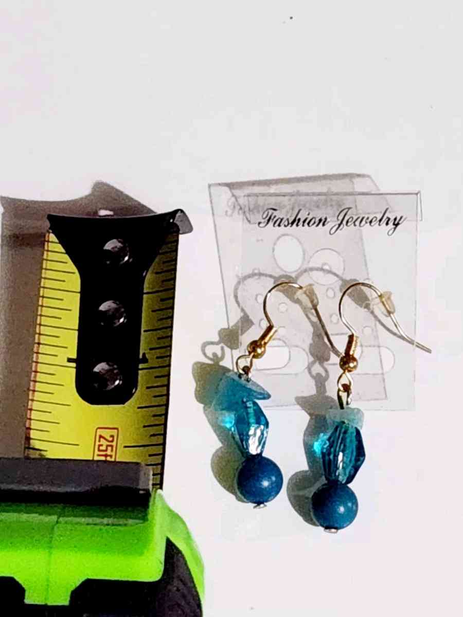 handmade glass beaded earrings - Imlay, Nevada - FleaMarketBay