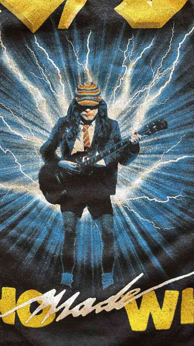 ACDC WHO MADE WHO TShirt - Henning, Minnesota