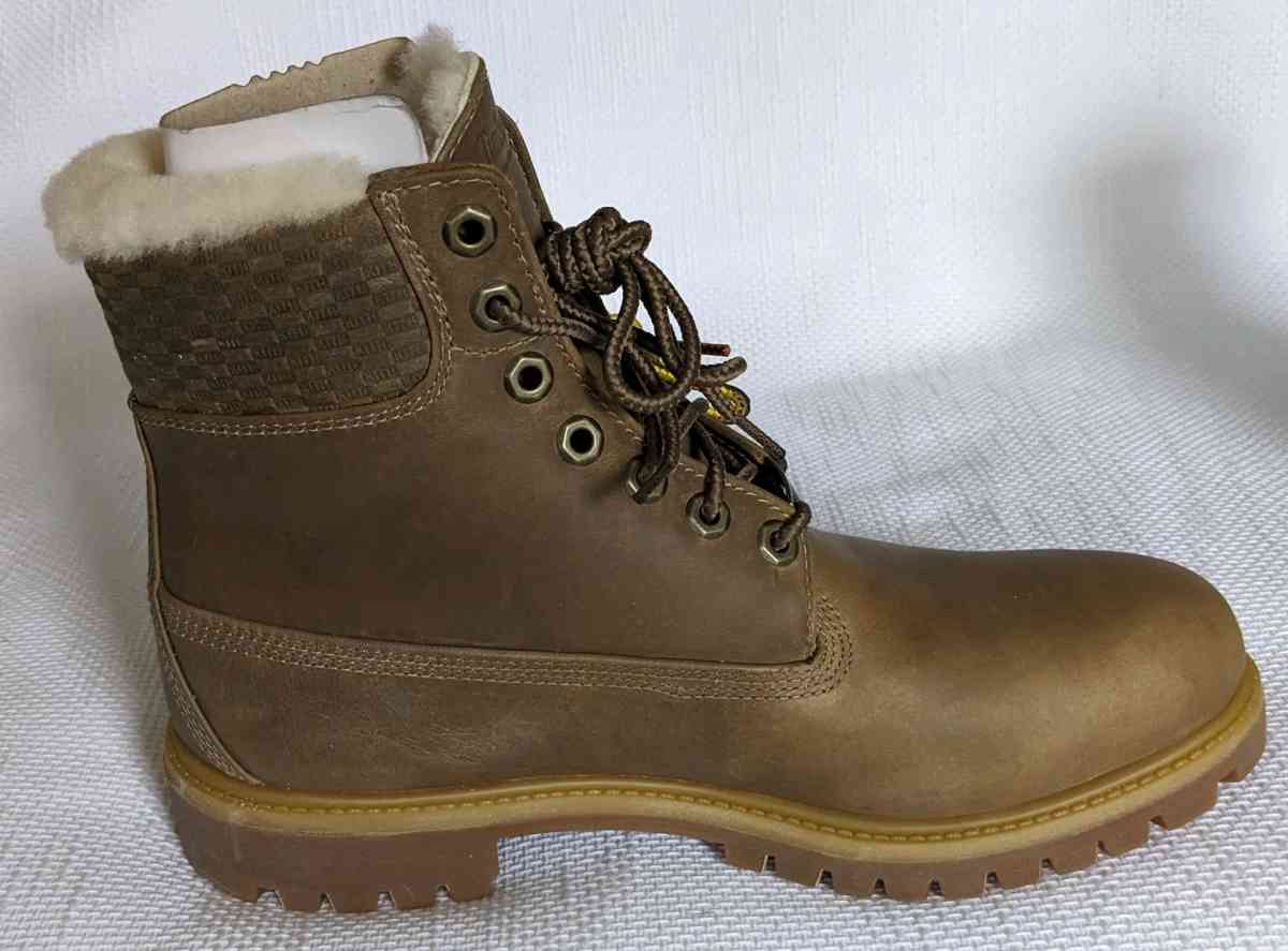 Timberland Limited Edition Boots - Staten Island, New York - FleaMarketBay