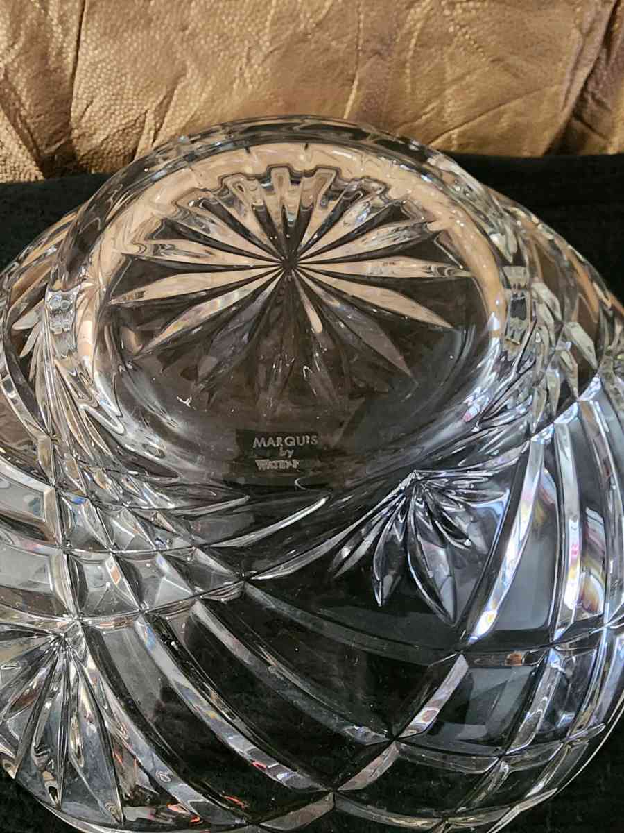 Waterford crystal centerpiece bowl - Knoxville, Tennessee - FleaMarketBay