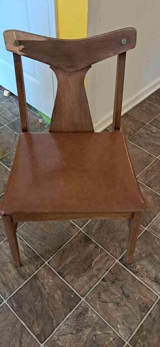 6 vintage MCM mid century modern dinning chairs - Monrovia, Indiana - FleaMarketBay