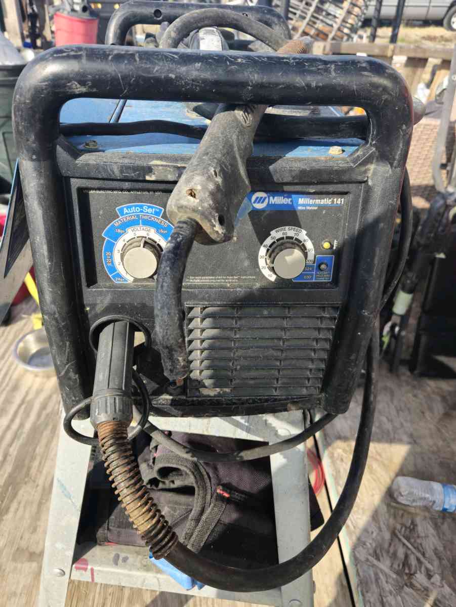 millermatic 141 - Justin, Texas - FleaMarketBay