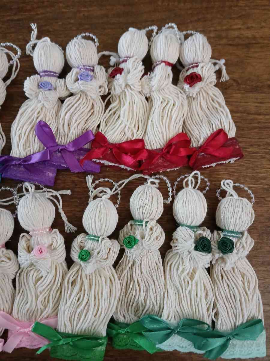 yarn angel ornaments - Wyoming, Michigan - FleaMarketBay