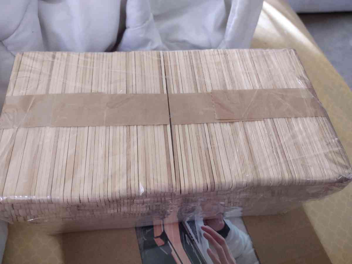 1000 popsicle sticks - Tulsa, Oklahoma - FleaMarketBay