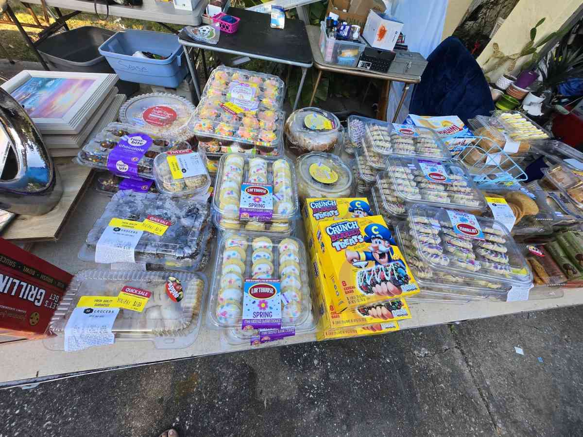 yard sale bake sale - Punta Gorda, Florida - FleaMarketBay