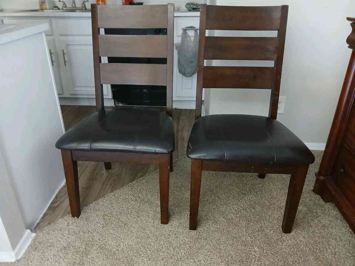 2 Dining Chairs - Fort Worth, Texas - FleaMarketBay
