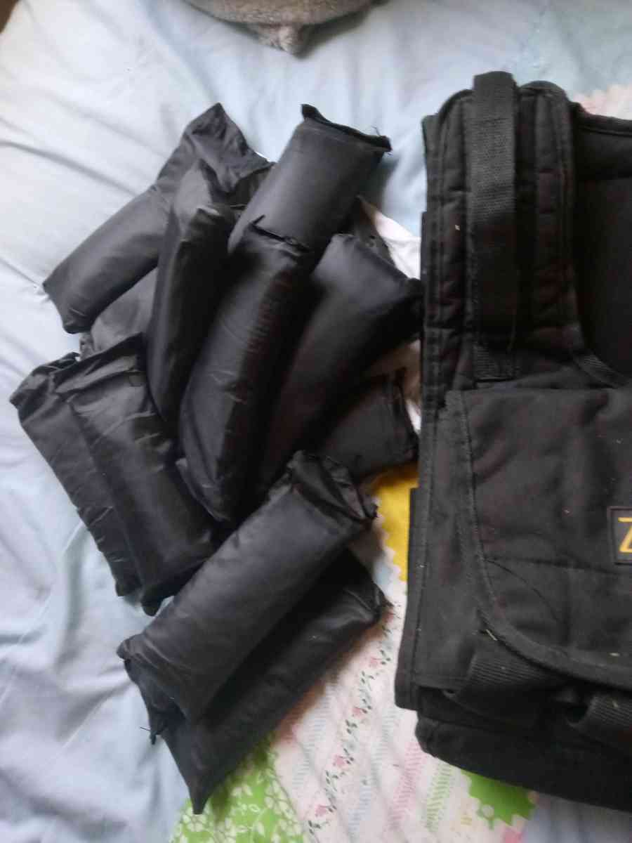 Chaleco para poner asesorios ir la monta - Alpine, Arizona - FleaMarketBay