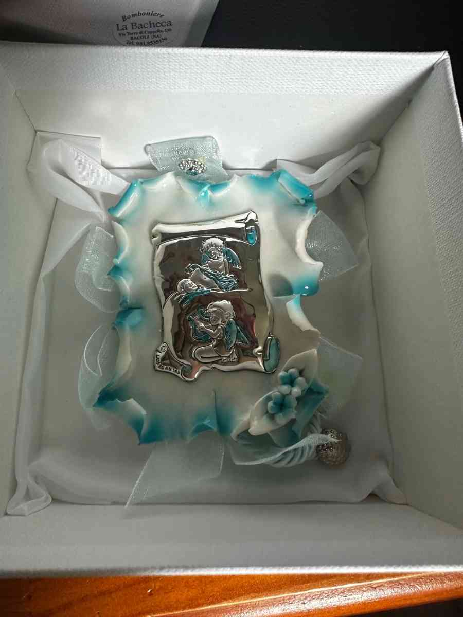 Small ceramic with 2angels - Columbia, Maryland - FleaMarketBay