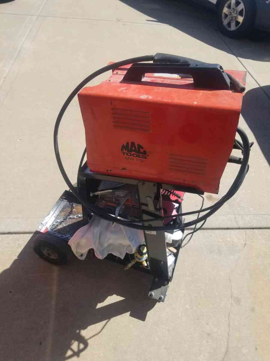 MIG Welder 110V - Johnson, Kansas - FleaMarketBay