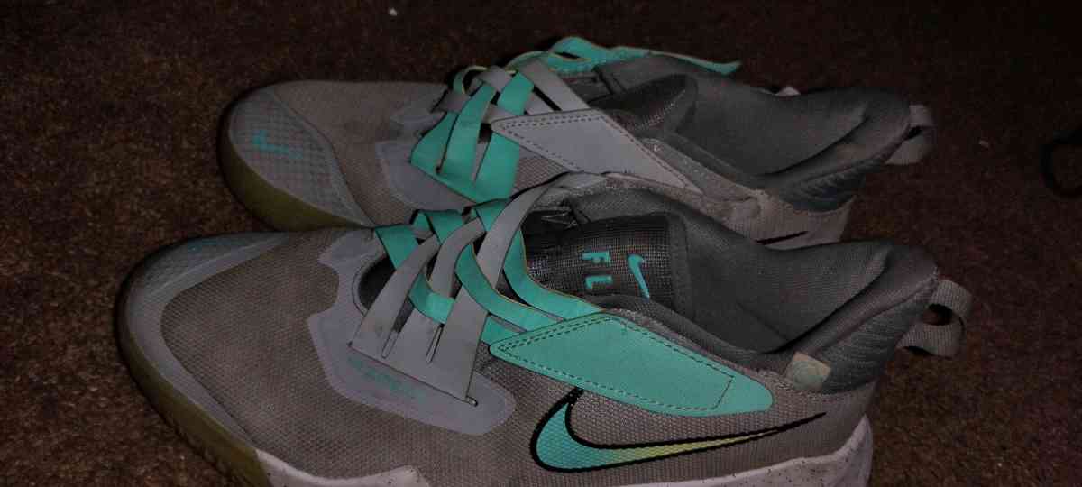 Nike fly - Phoenix, Arizona - FleaMarketBay