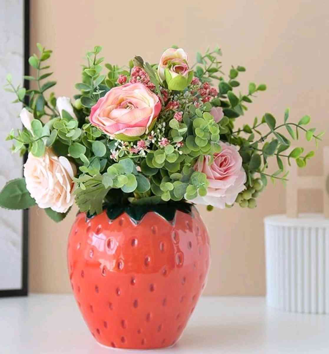 floreros strawberryshaped - Hollywood, Florida