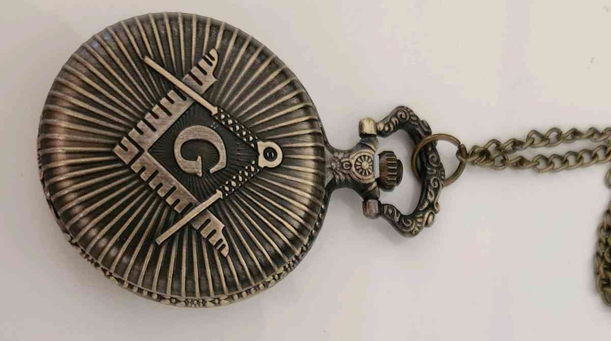 Mens Theme Pocketwatches - Monroe, North Carolina - FleaMarketBay
