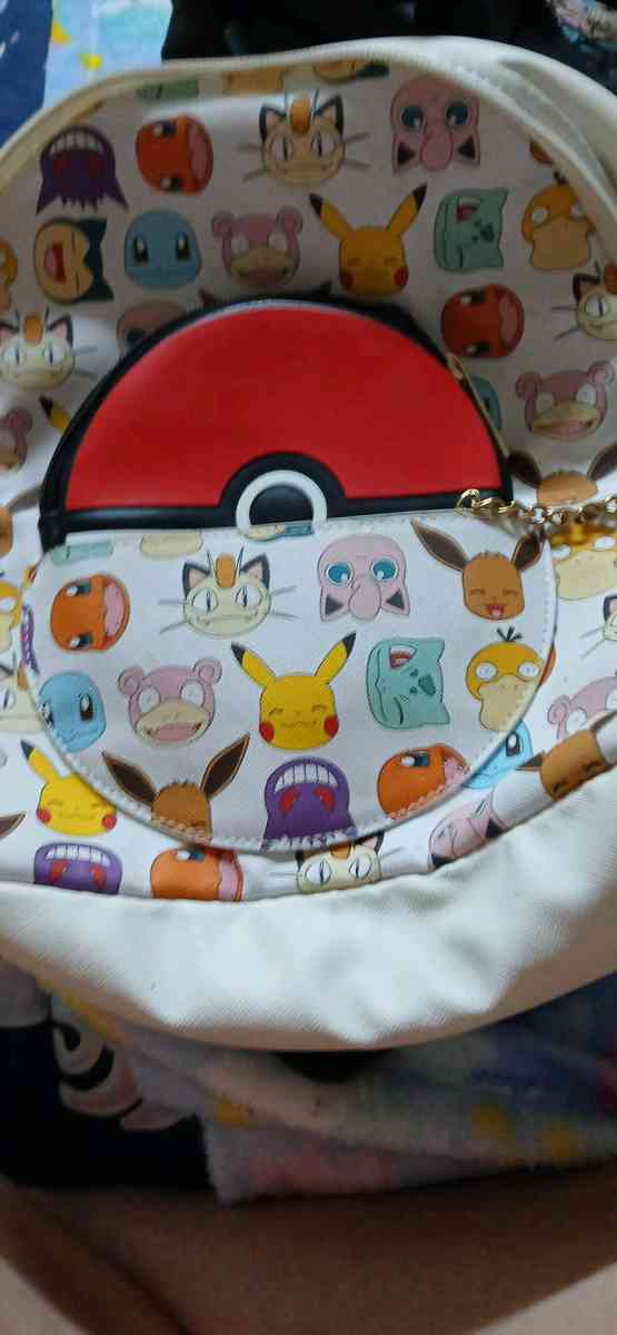 Pokmon book bag - Winter Haven, Florida