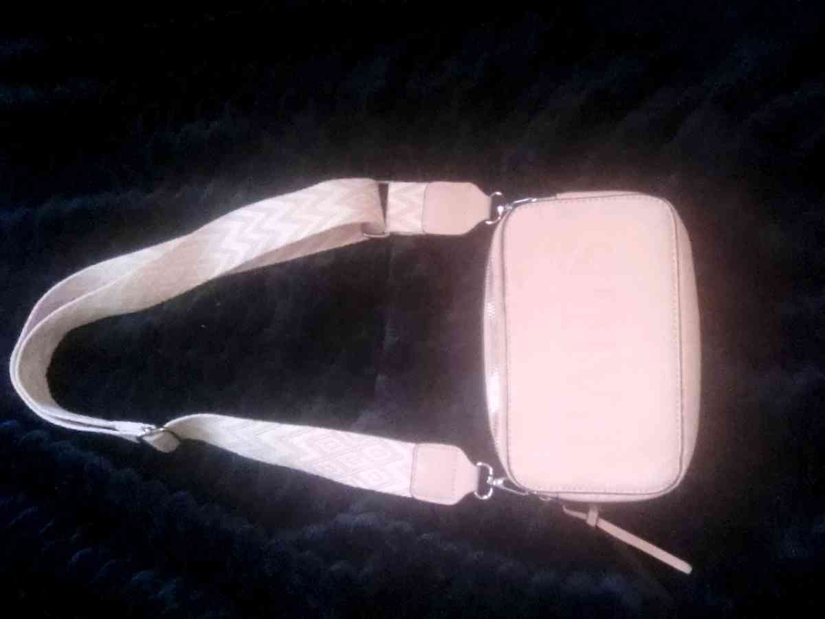 pink bag - Atlanta, Georgia