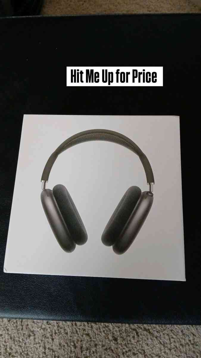 AlRPODS MAX NEGOTIABLE - Charlotte, North Carolina