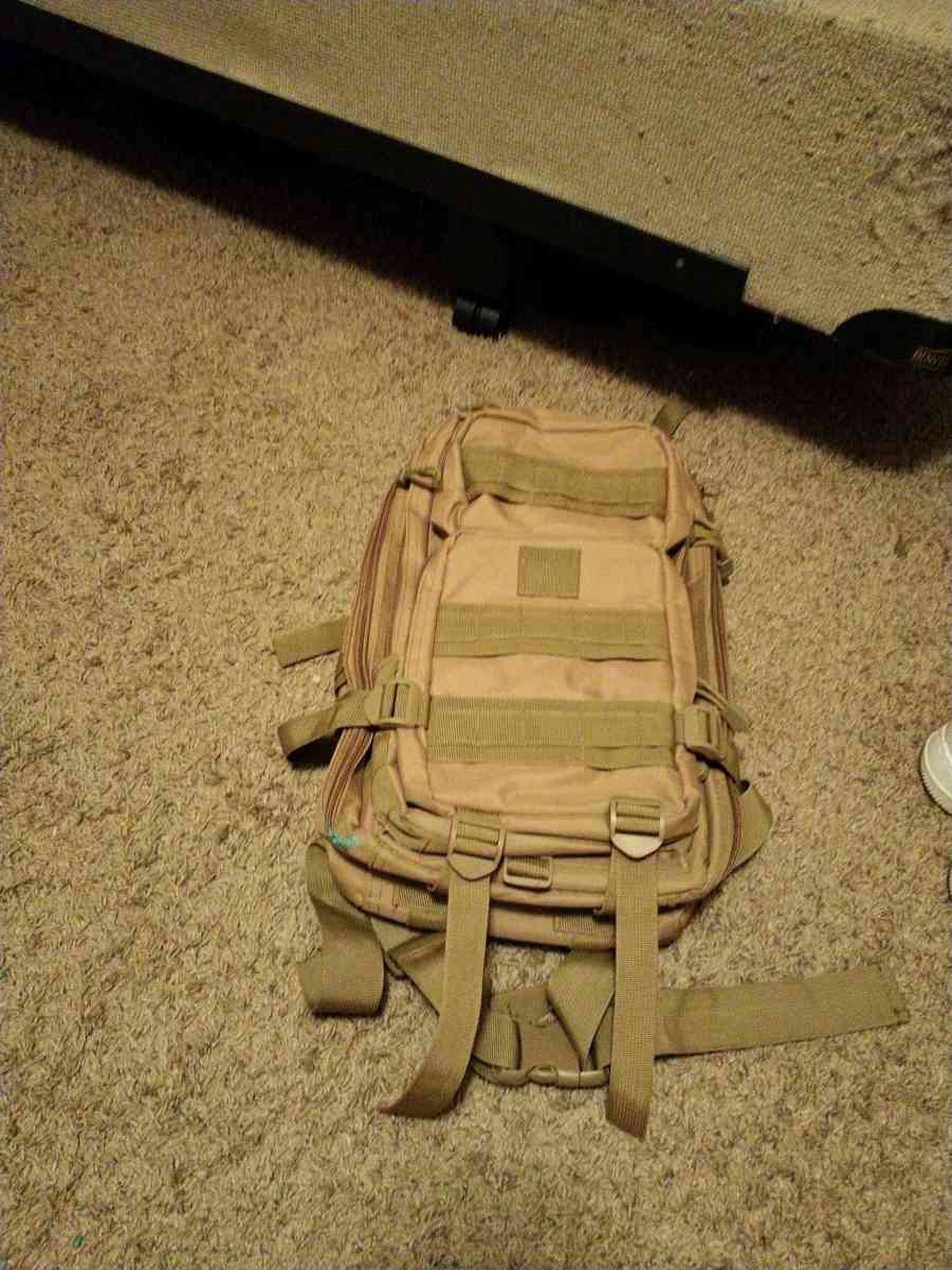 army book bag - Alicia, Arkansas - FleaMarketBay