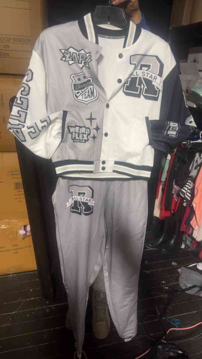 new 2 pc woman outfit - New Britain, Connecticut - FleaMarketBay