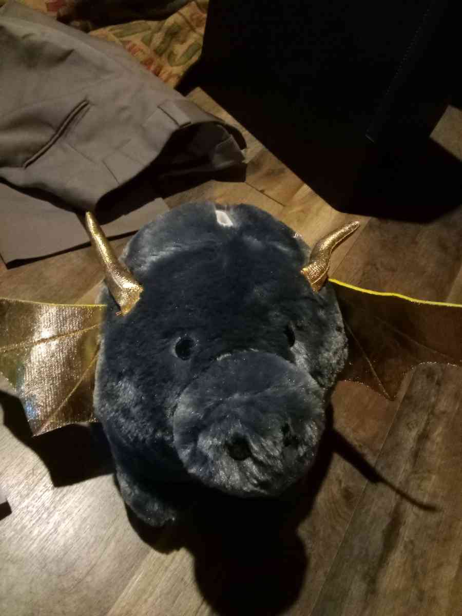 stuffed piggy bank with bat wings - Mc Minnville, Tennessee