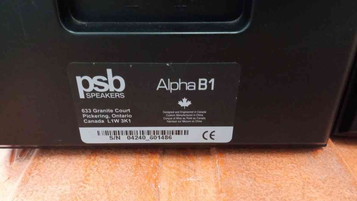 the stereo receiver Harman kardon  speaker - Atherton, California - FleaMarketBay