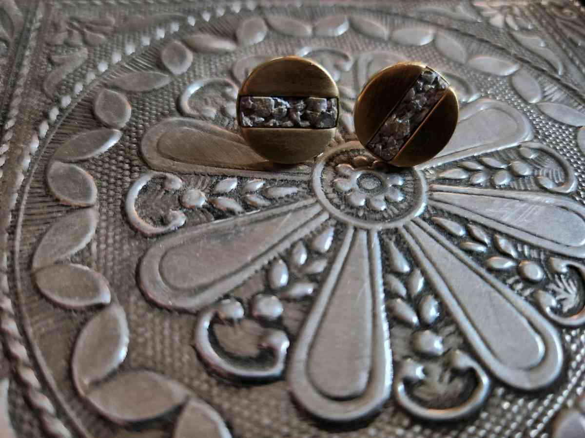 Costume Fashion jewelry - Lubbock, Texas - FleaMarketBay