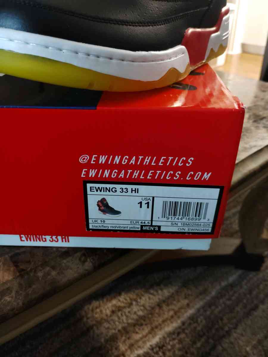 sneakers packtrick Ewing - Altamonte Springs, Florida - FleaMarketBay