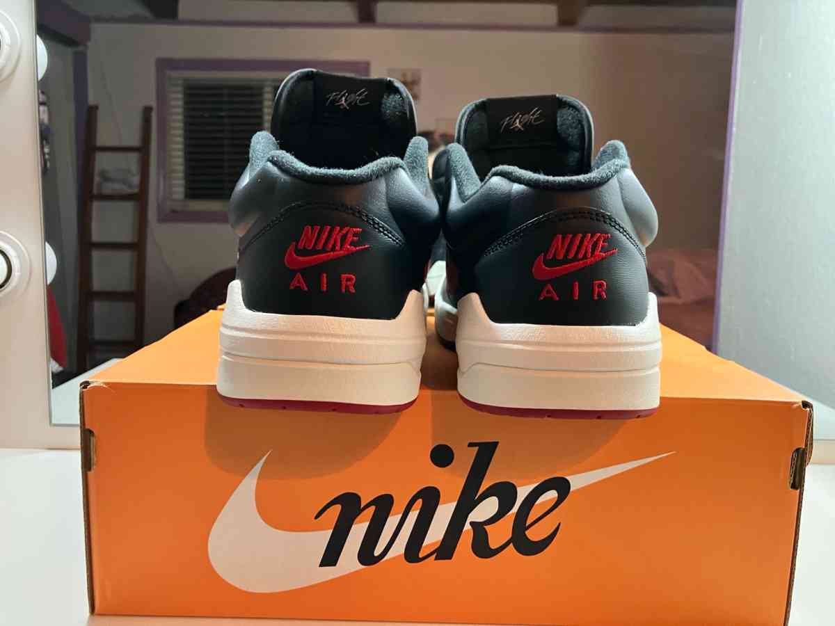 womens Nike stadium 90 formula 23 air Jordans - Reno, Nevada - FleaMarketBay