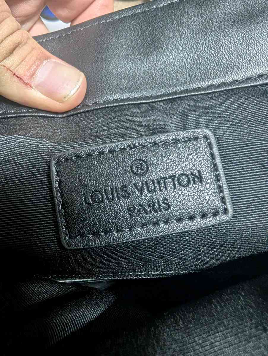 LV BACKPACK - Ocala, Florida - FleaMarketBay