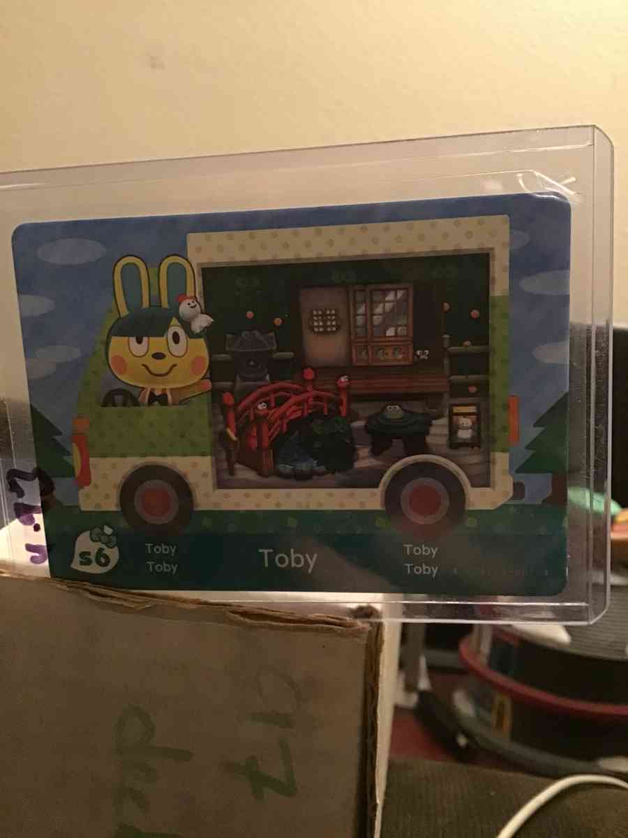 ANIMALS CROSSING - Bothell, Washington - FleaMarketBay