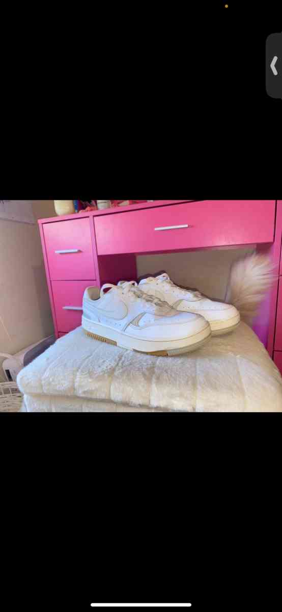 shoes - Lynchburg, Virginia - FleaMarketBay