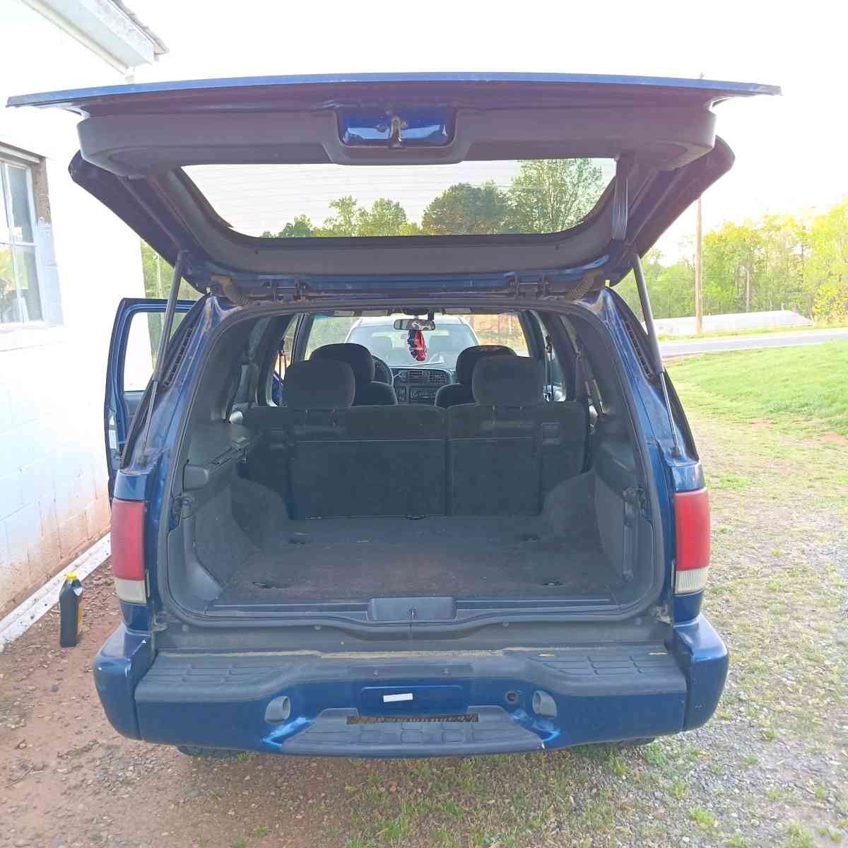 2001 chevy blazer - Morganton, North Carolina - FleaMarketBay