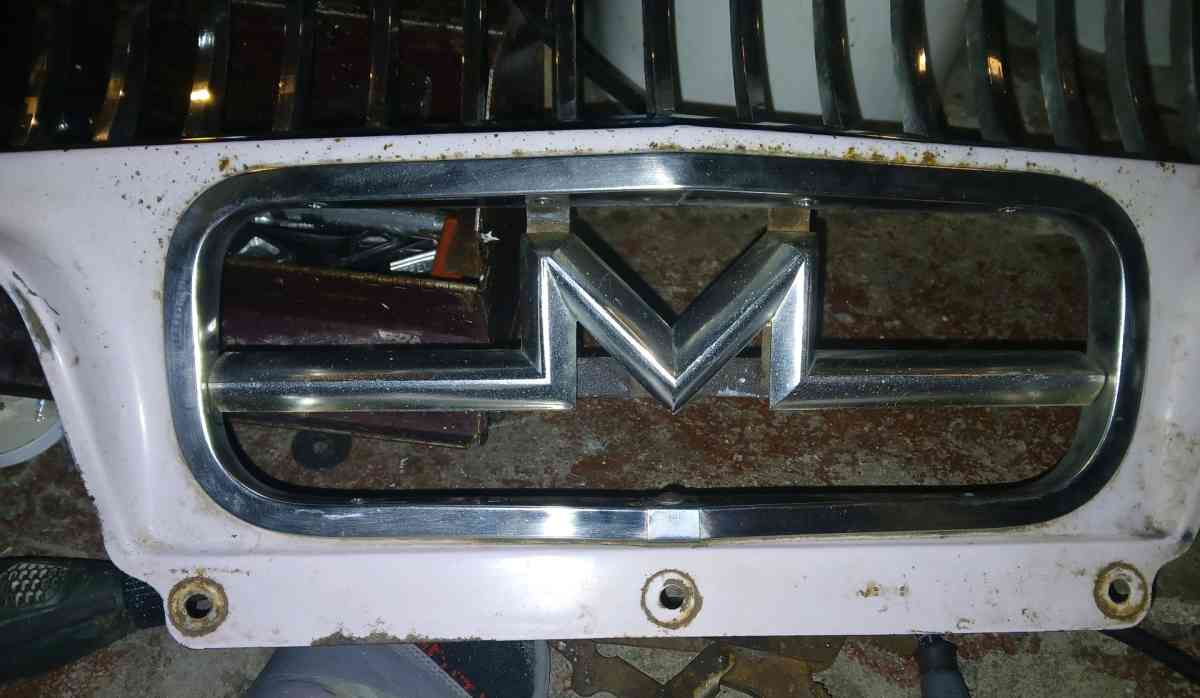 1957 Mercury Grill and Surround